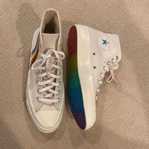 Pride converse. Women’s size 10. EUC